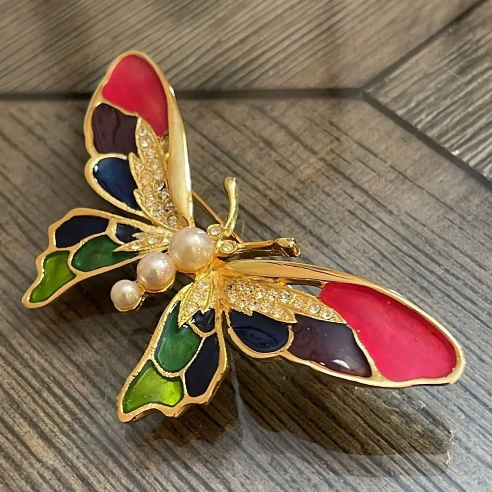 Vintage Good Quality Enamel- Cloisonné Butterfly Pin Brooch Colorful Insect